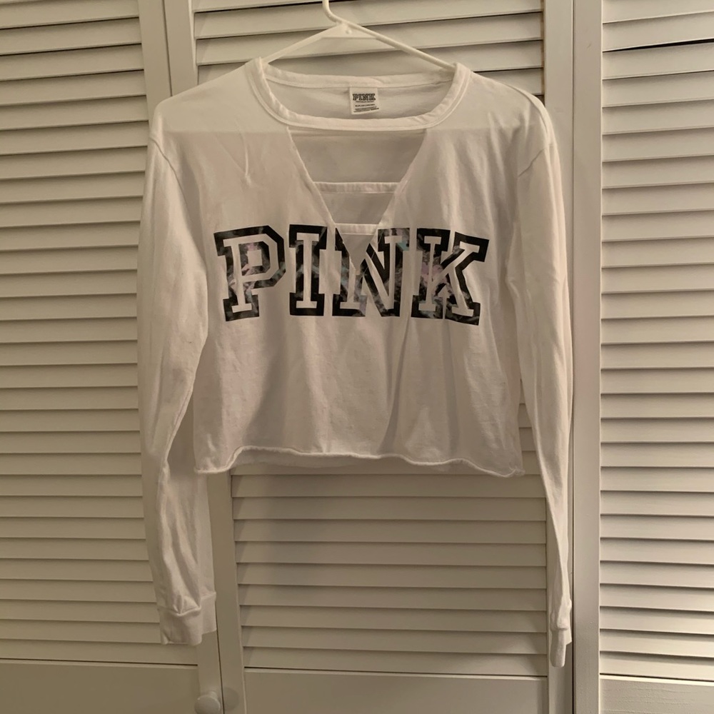 Women’s PINK Victoria Secret Cut V Neck Shirt